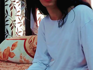 XHamster - Housewife Fucked By Big Cock Of Servant Hindi Slim Girl Desifilmy45 Full 4k Video Hd Desi Sex Bhabi Chuday